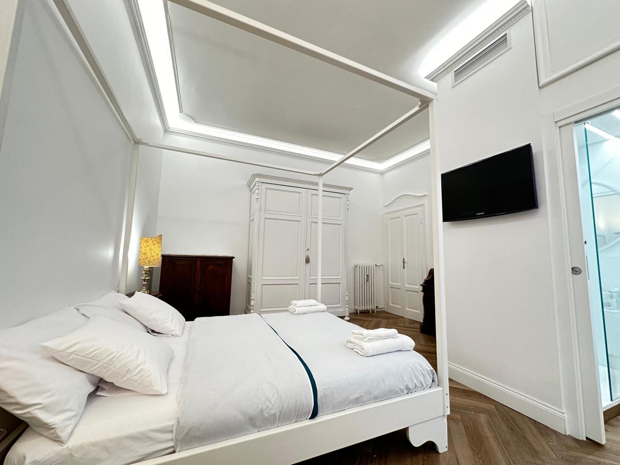 Buonami Hotel Milaan Buitenkant foto